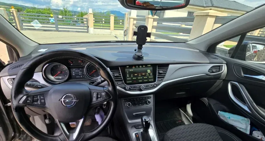 Opel Astra K — imagine 5