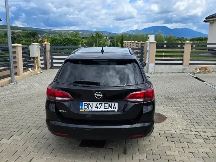 Opel Astra K
