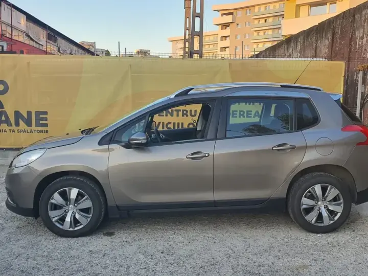Peugeot 2008 I 1.6 e-HDi FAP STT Active