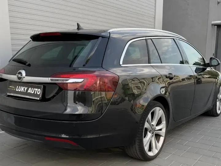 Opel Insignia A