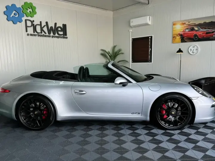 Porsche 911 Carrera GTS Cabriolet PDK