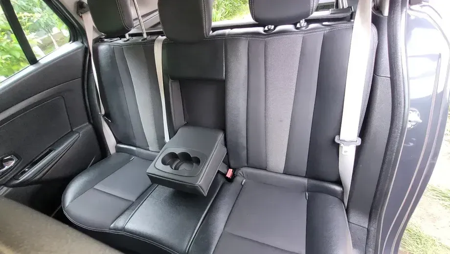 Renault Mégane III ENERGY dCi 110 Start & Stop Bose Edition — imagine 6
