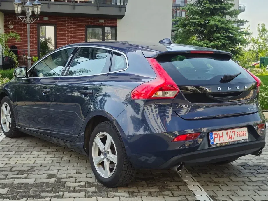 Volvo V40 II D4 RDesign — imagine 4