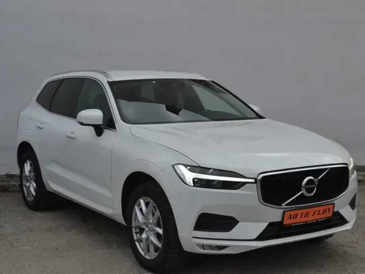 Volvo XC 60 B4 D AWD Geartronic Momentum Pro