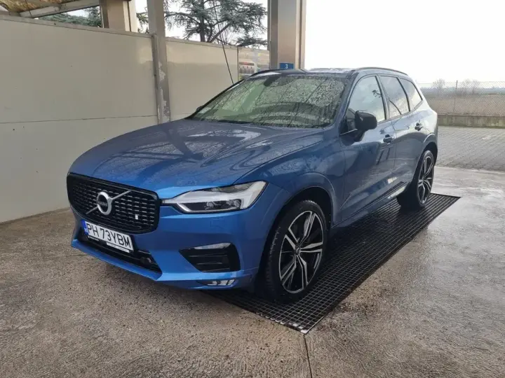 Volvo XC 60 II B4 MHEV AT8 AWD R-Design