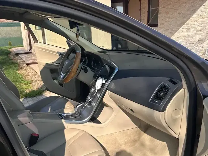 Volvo XC 60 I
