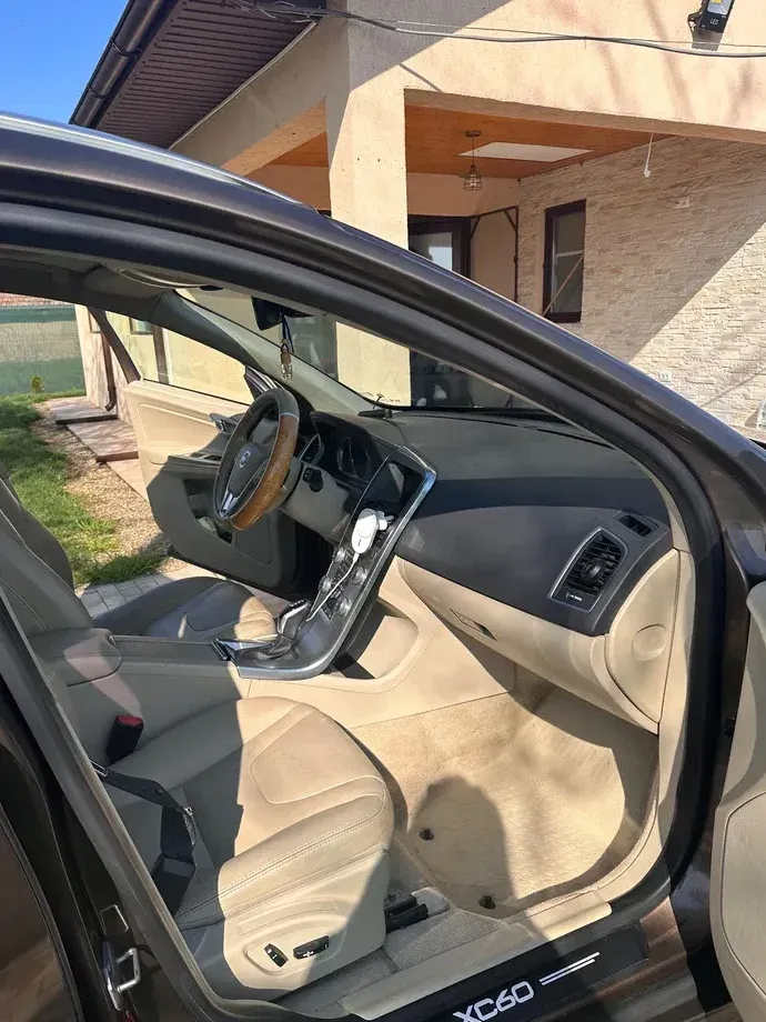 Volvo XC 60 I — imagine 4