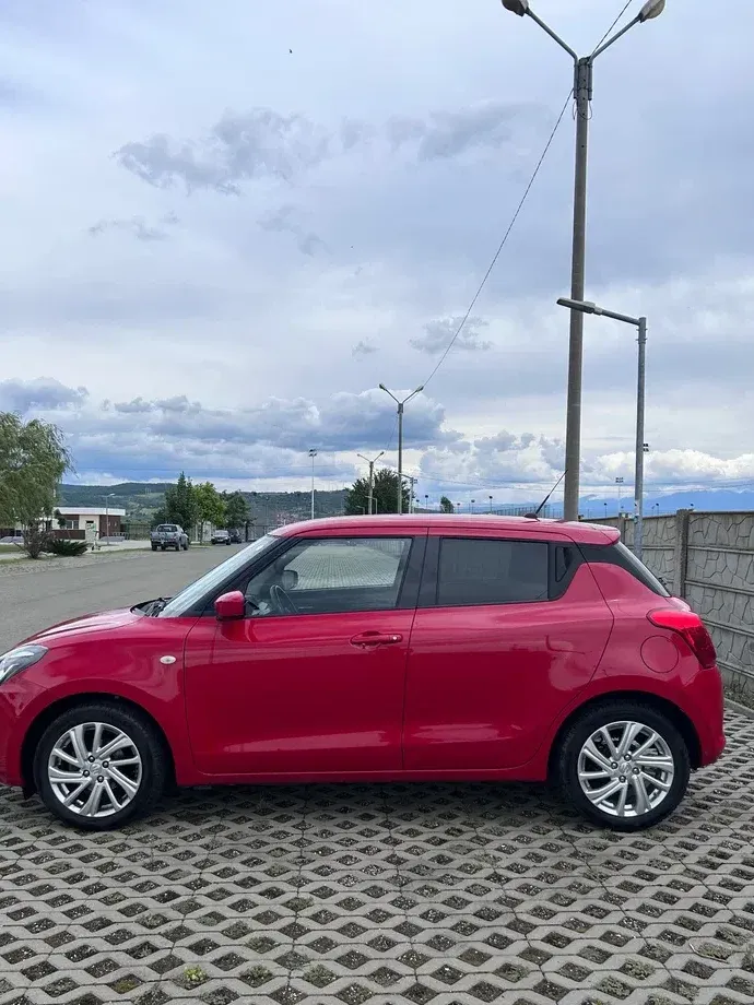 Suzuki Swift VI 1.2 Dualjet 12V MHEV Passion — imagine 5