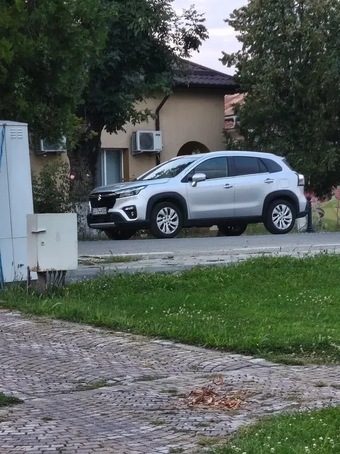 Suzuki S-Cross 1.4 Boosterjet MHEV Passion — imagine 2