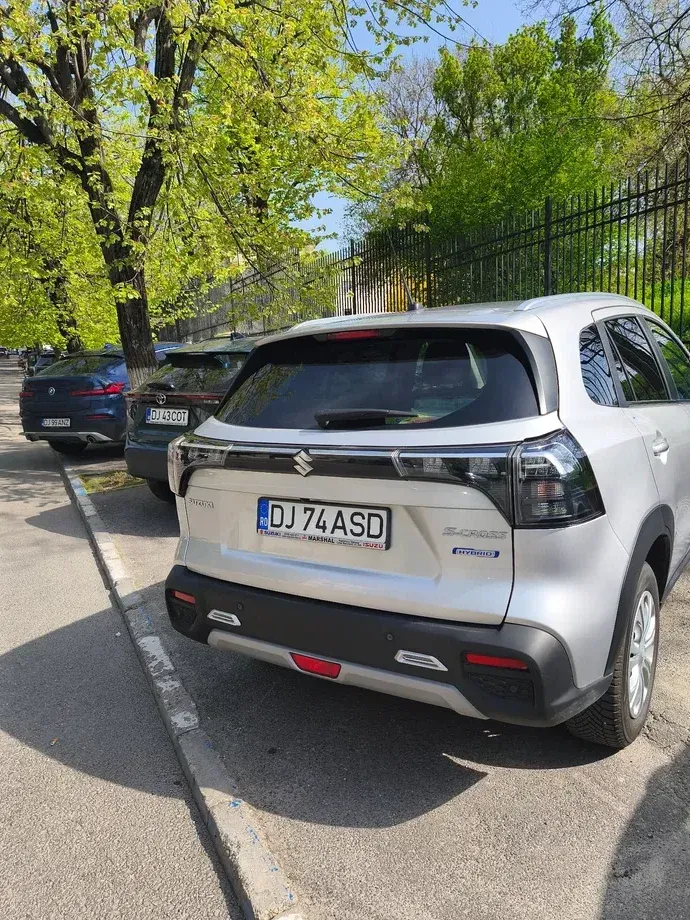 Suzuki S-Cross 1.4 Boosterjet MHEV Passion — imagine 6