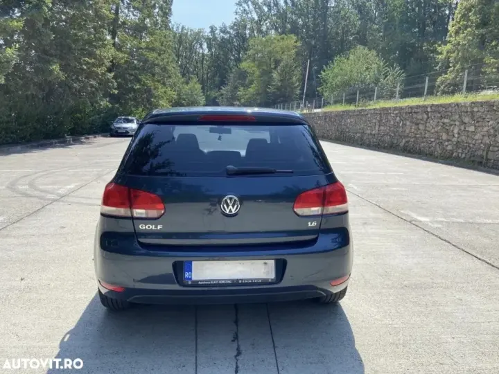 Volkswagen Golf 1.6 Comfortline