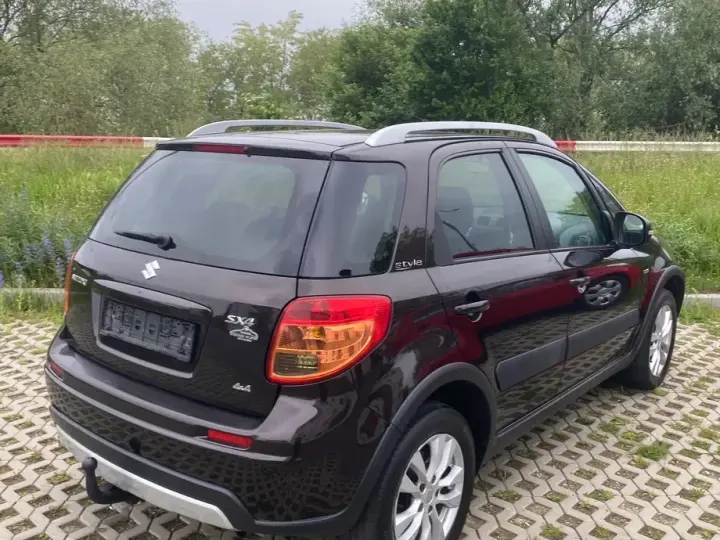 Suzuki SX4 I 2.0 DDIS 4x4 Style