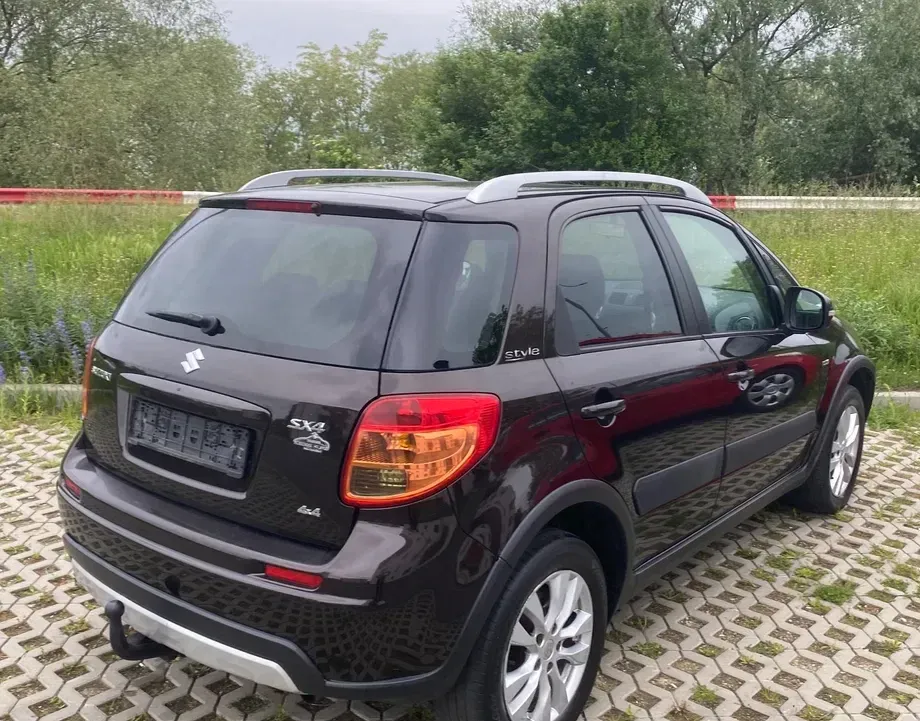 Suzuki SX4 I 2.0 DDIS 4x4 Style — imagine 4