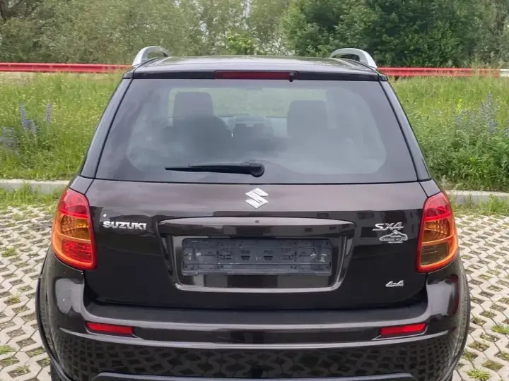 Suzuki SX4 I 2.0 DDIS 4x4 Style