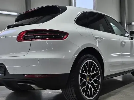 Porsche Macan PDK