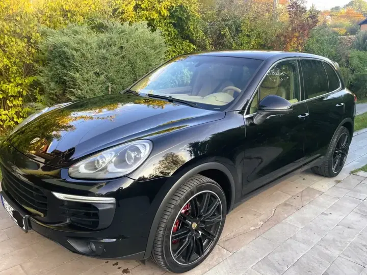 Porsche Cayenne 3.0 L