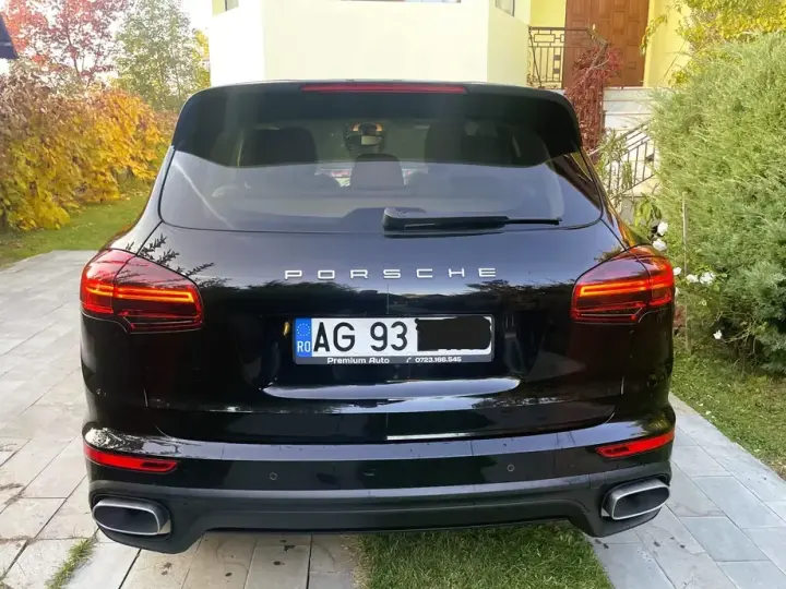 Porsche Cayenne 3.0 L