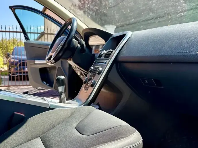 Volvo XC 60 I DRIVe Momentum