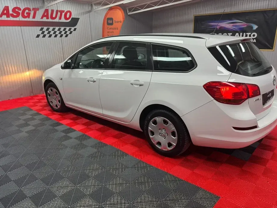 Opel Astra — imagine 5