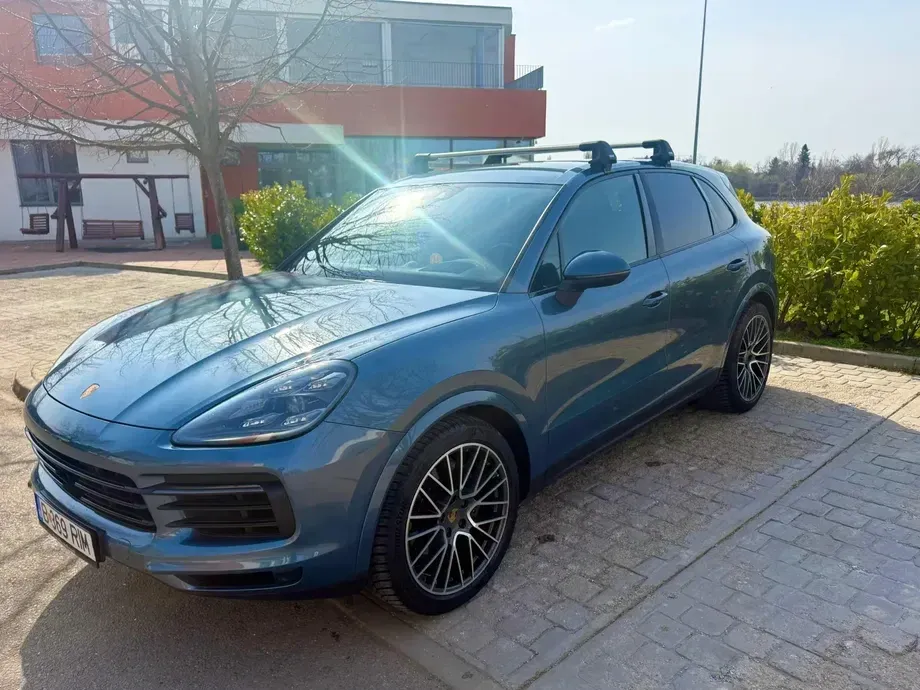Porsche Cayenne — imagine 2