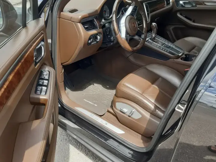 Porsche Macan S PDK