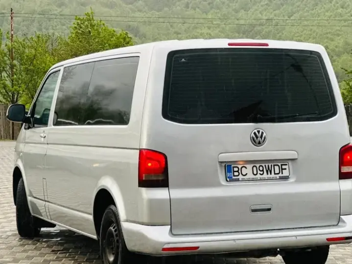 Volkswagen Caravelle