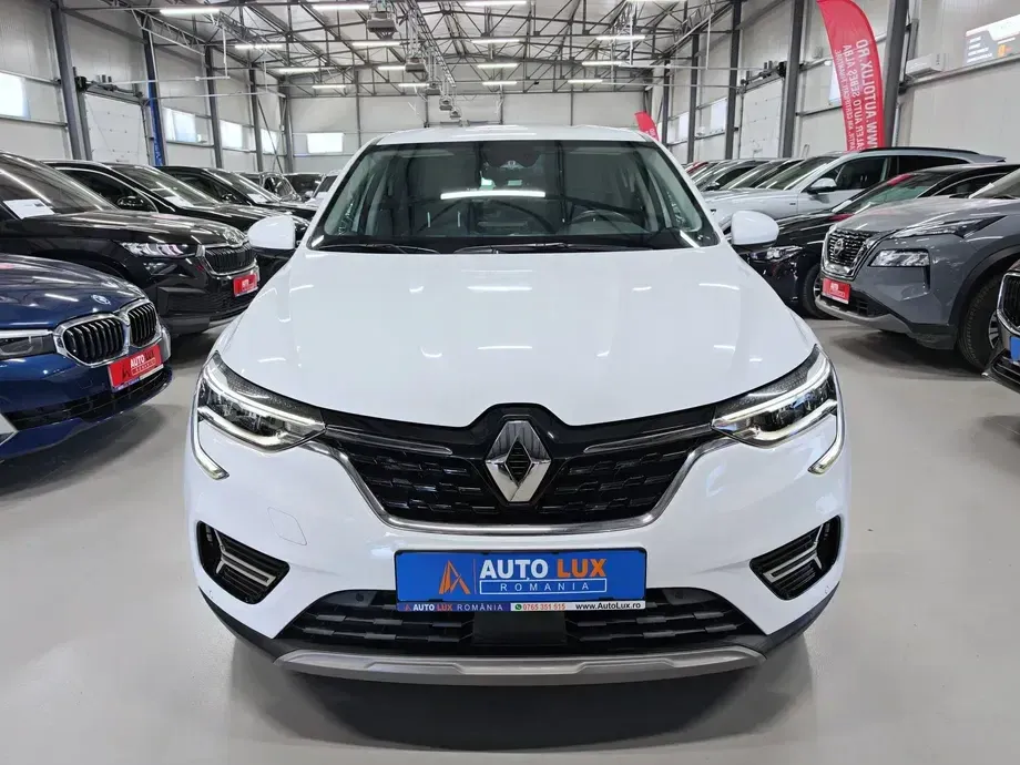 Renault Arkana E-TECH Intens — imagine 3