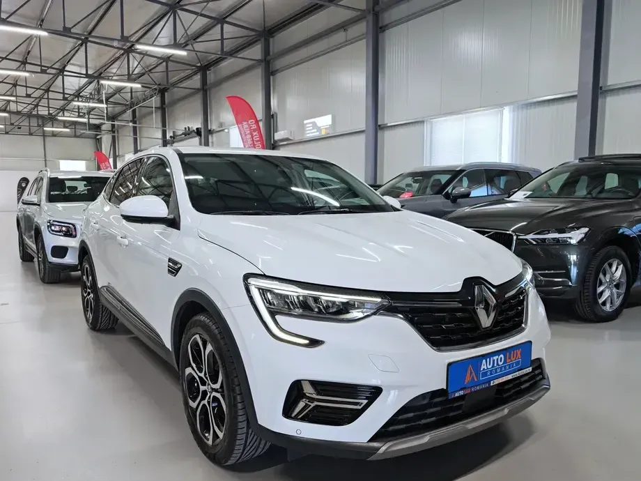 Renault Arkana E-TECH Intens — imagine 2