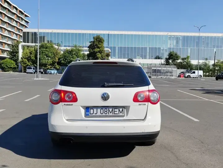 Volkswagen Passat 2.0 TDI Blue TDI DSG Comfortline