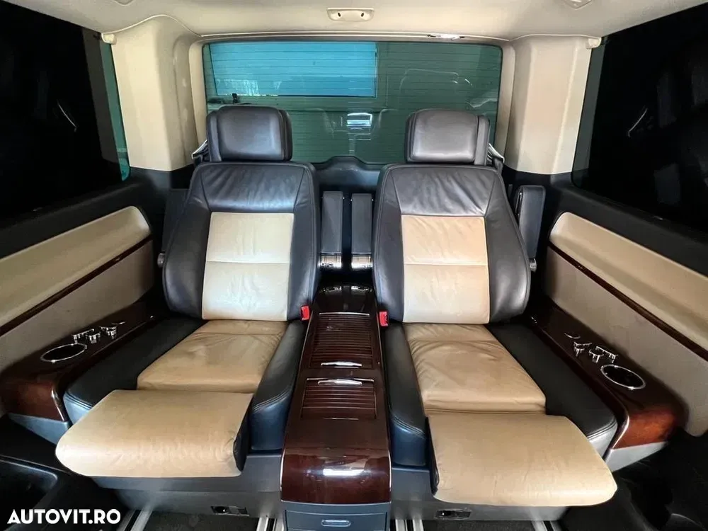 Volkswagen Multivan — imagine 5