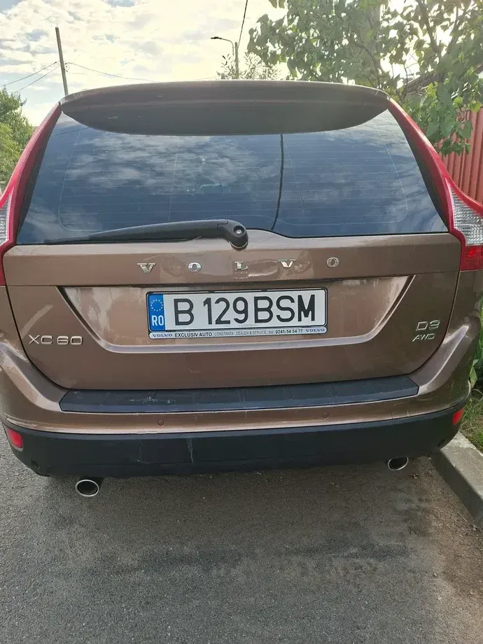 Volvo XC 60 I D3 2.4D AWD AT6 Kinetic — imagine 2