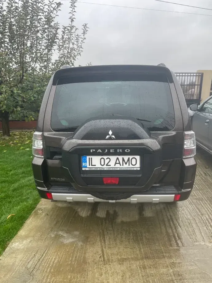 Mitsubishi Pajero IV — imagine 4