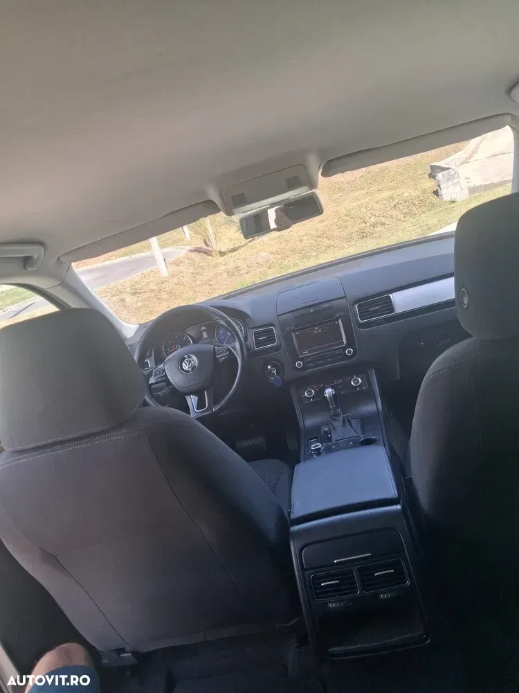Volkswagen Touareg 3.0 V6 TDI BMT — imagine 3