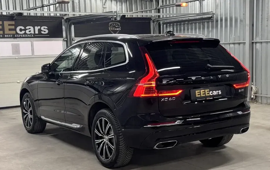 Volvo XC 60 II B4 D AWD Geartronic Inscription — imagine 5