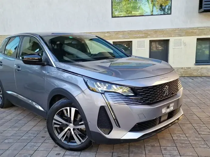 Peugeot 3008 PHEV 300 EAT8 4X4 Allure Pack