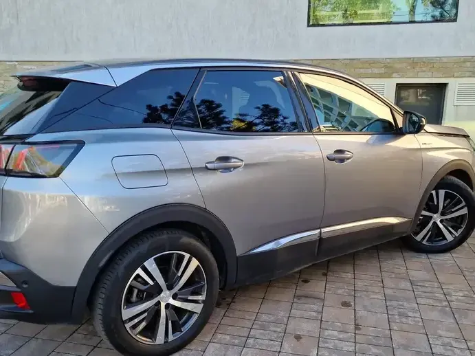 Peugeot 3008 PHEV 300 EAT8 4X4 Allure Pack
