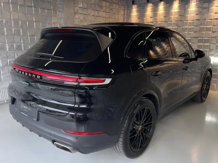 Porsche Cayenne Standard