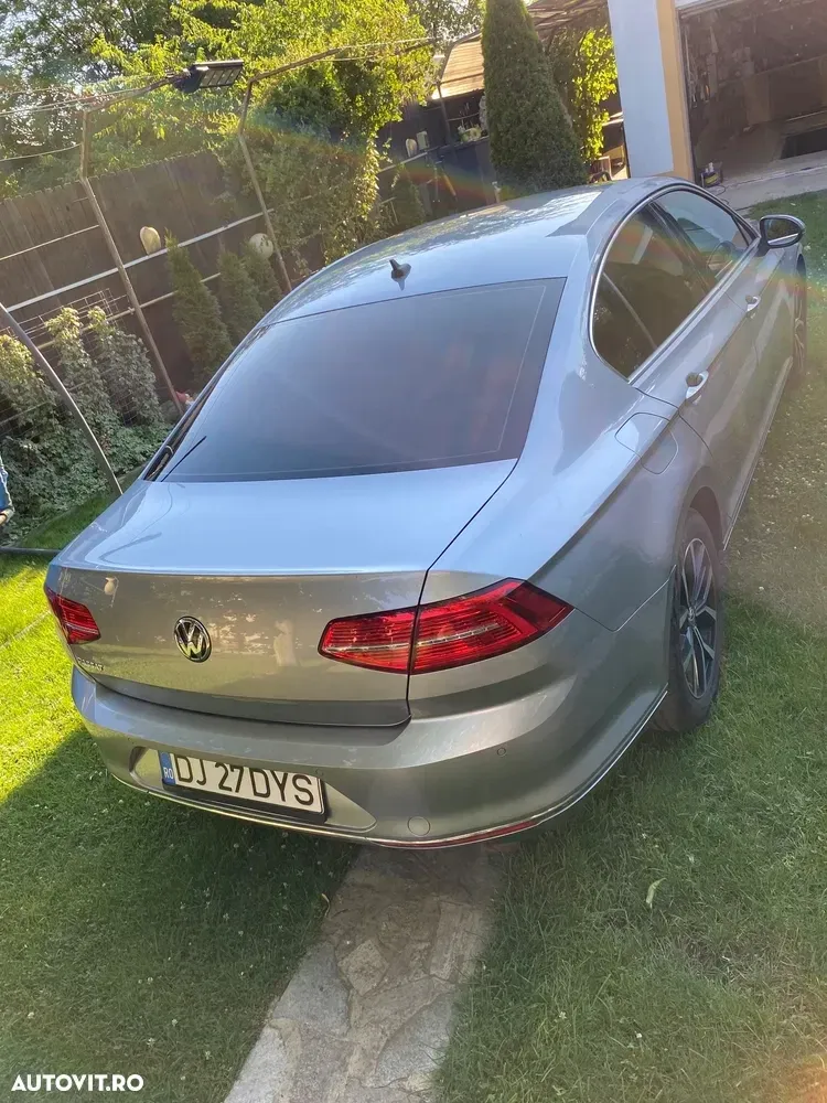 Volkswagen Passat B8 2.0 TDI DSG 4Mot Highline — imagine 2