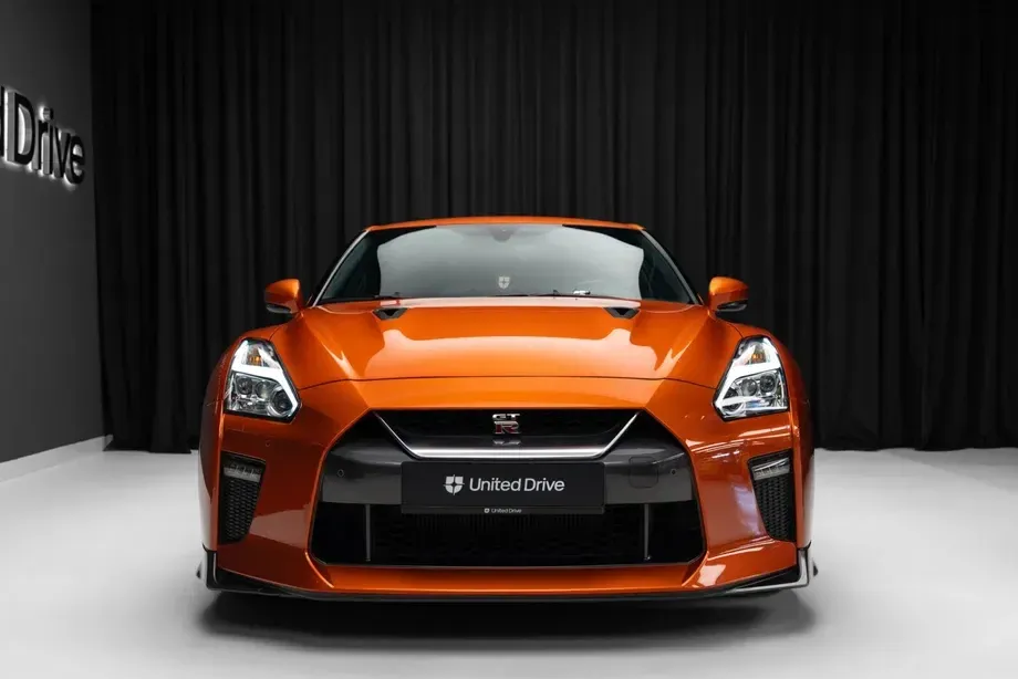 Nissan GT-R — imagine 2