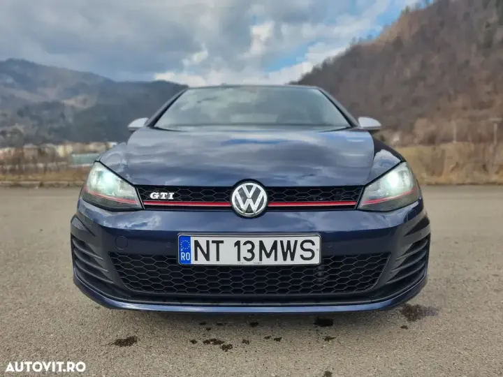 Volkswagen Golf 2.0 TSI BMT GTI