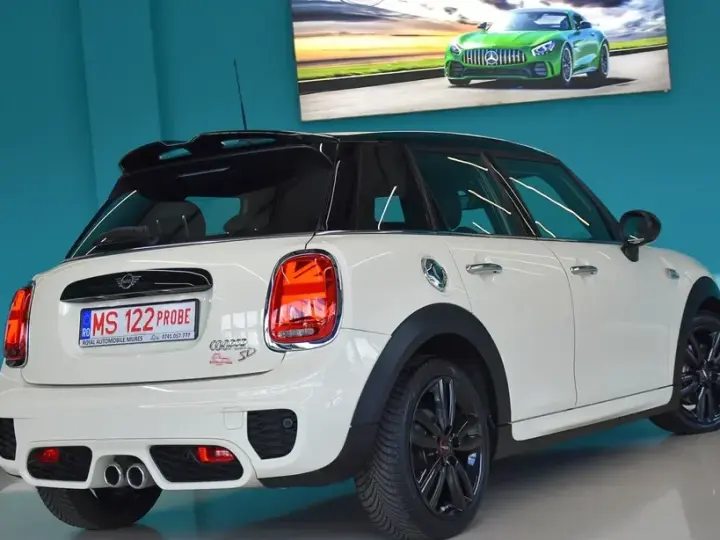 MINI Cooper SD Sport-Aut.