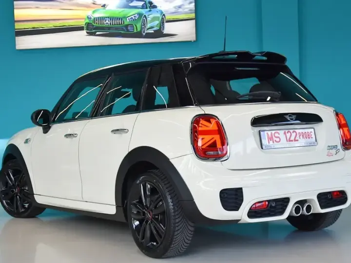 MINI Cooper SD Sport-Aut.