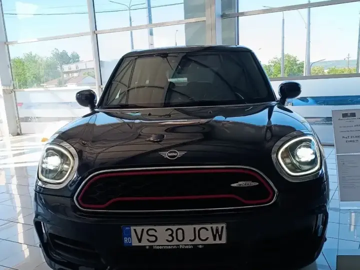 MINI John Cooper Works ALL4 AT