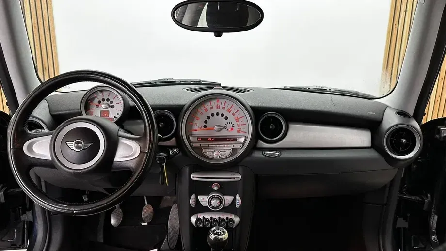 MINI Cooper — imagine 6