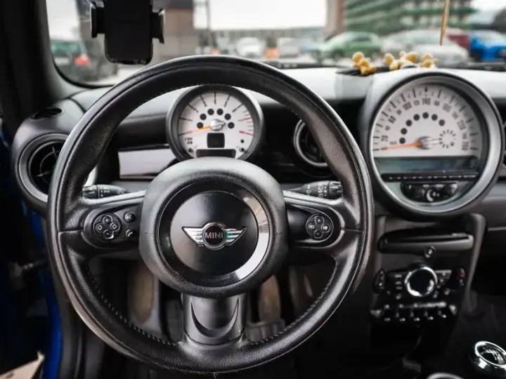 MINI Cooper Standard