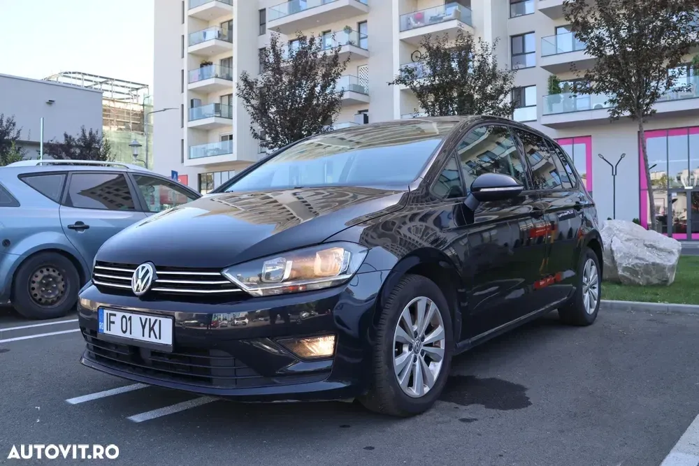 Volkswagen Golf 1.6 TDI DSG Highline — imagine 3