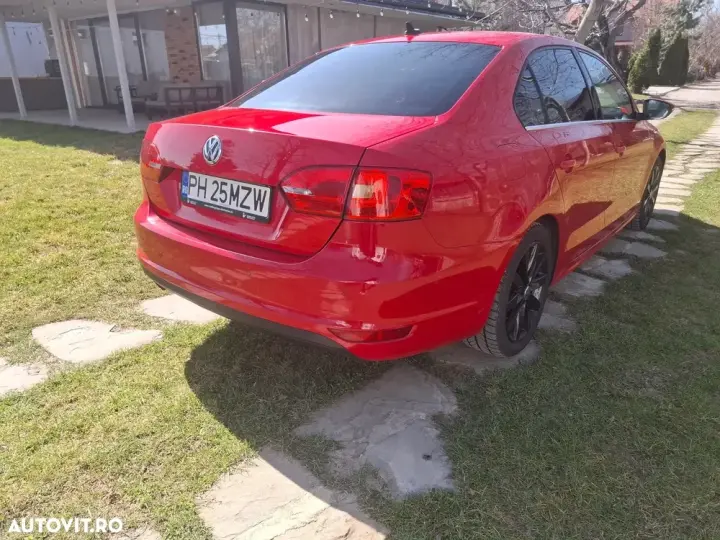 Volkswagen Jetta 2.0 TDI CR DPF DSG Highline
