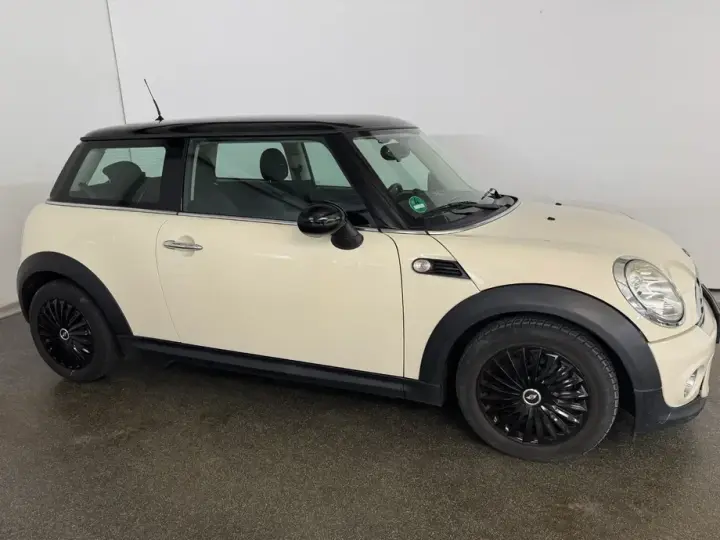 MINI ONE Classic Trim