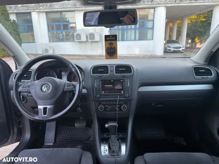 Volkswagen Golf 1.6 Comfortline DSG