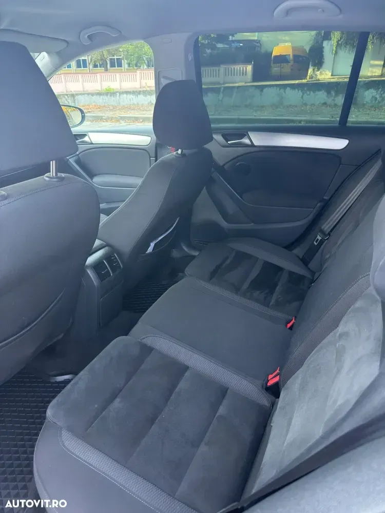 Volkswagen Golf 1.6 Comfortline DSG — imagine 5